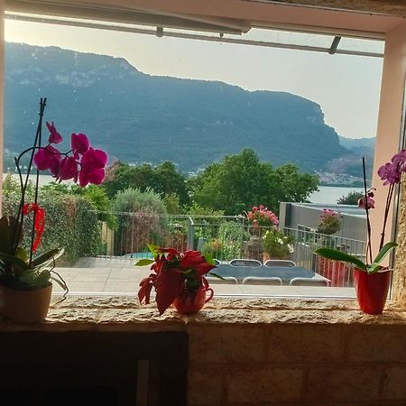 Le Rose Sul Lago Пескате Экстерьер фото